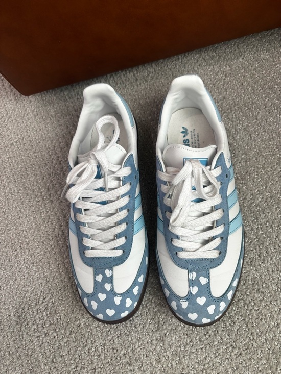 adidas Shoes - Comme Des Garçons Play Shoes Adidas Heart Samba